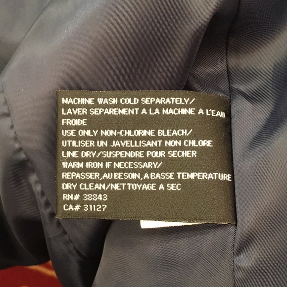 DKNY short jacket coat size medium - Picture 5 of 7